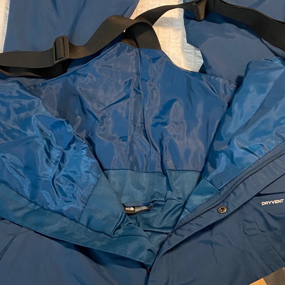 The North Face M Freedom Bib Shell Snow Adjustable Suspenders Size Small NWT - Picture 5 of 8